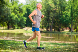 runner_older-479814598